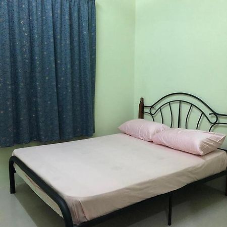 Afza Homestay Sura Free Unifi Kampong Sura Masjid Zewnętrze zdjęcie